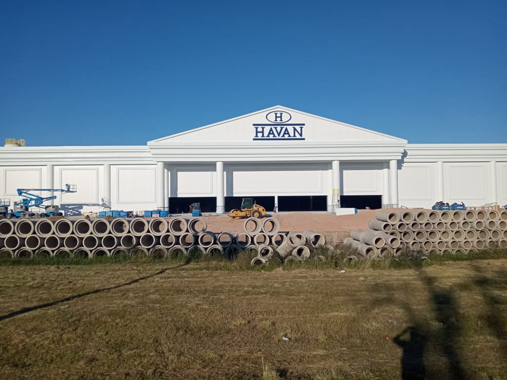  construção civil, casa isolada, projeto personalizado, alta qualidade, Ômega Revestimentos, Curitiba, Havan, design de interiores, construção sustentável